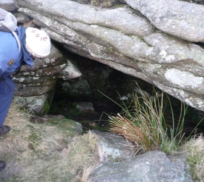 POI15 Harthill Cave c7cb7659fda56debfbf0507b8f6d5810 1024x0