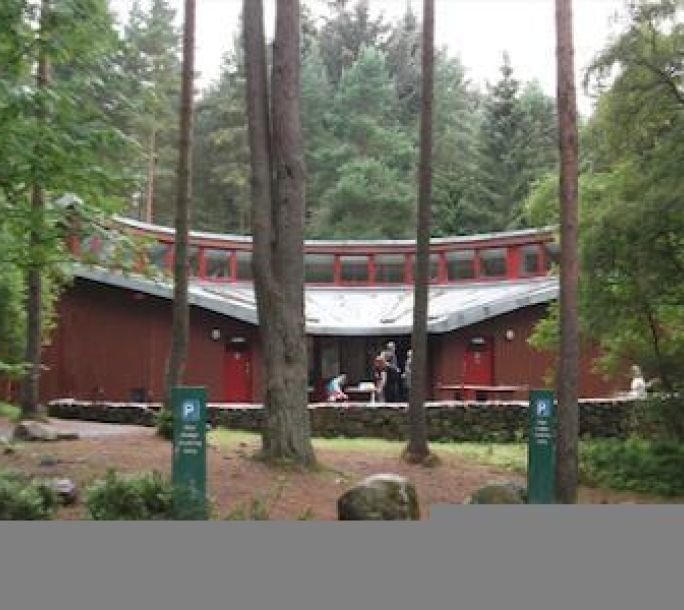 Visitor centre 84e66f28b05d0dc690ce1e9df14975a9 360x300